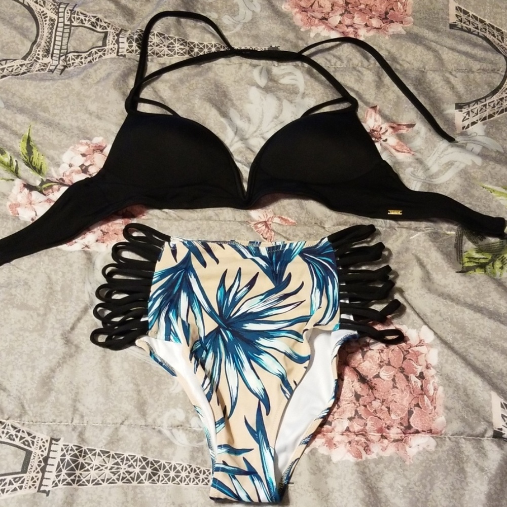 PINK  palm print/push up suite small